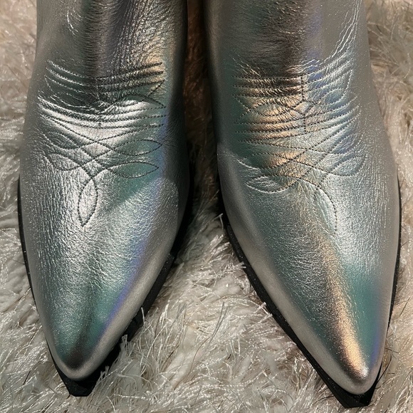 🔥 🔥 Steve Madden BOOTS ON THE GROUND 🪭🪭🪭 - Picture 11 of 13